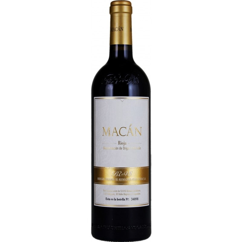 Vega-sicilia Macan 2015